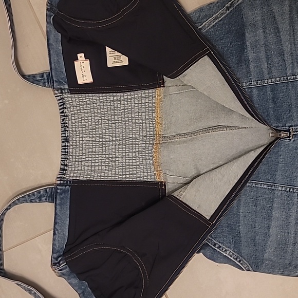 Alice + Olivia Medium Blue Denim Bustier Zip-Front Overalls - Picture 12 of 12